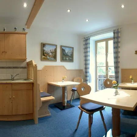 Homestay Sieger Brandner منزل للإقامة
